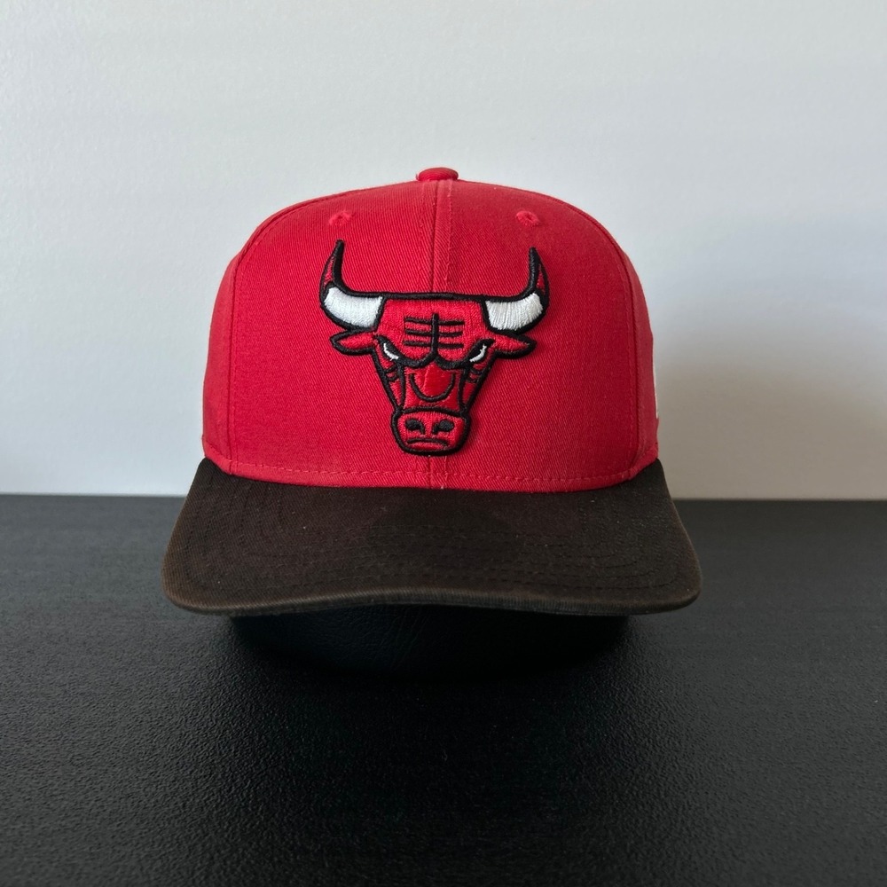 Vintage Chicago Bulls Hat Cap Snap Back Adjustable YOUTH Red Black Josh NBA
